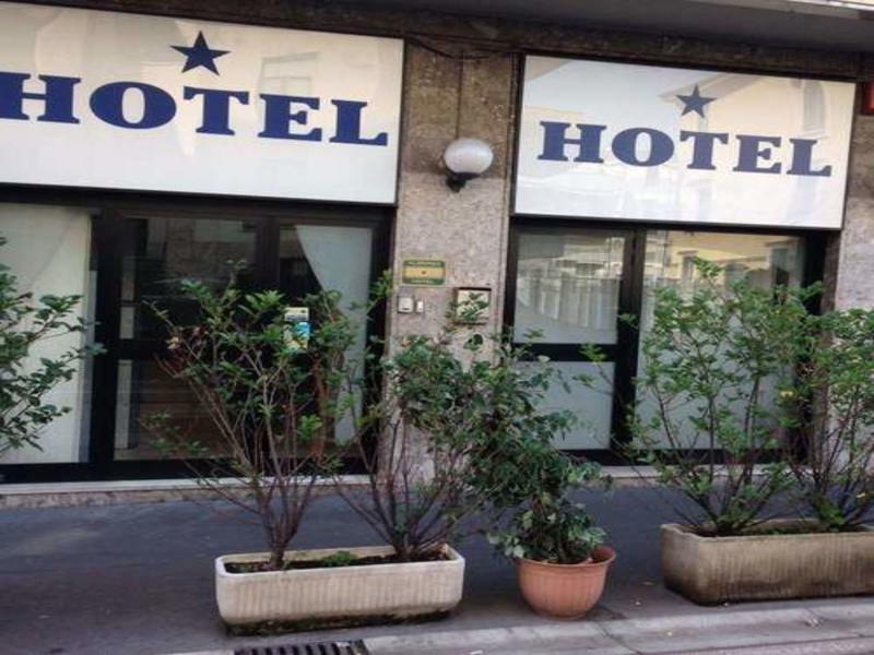 Hotel Salus Milão Exterior foto